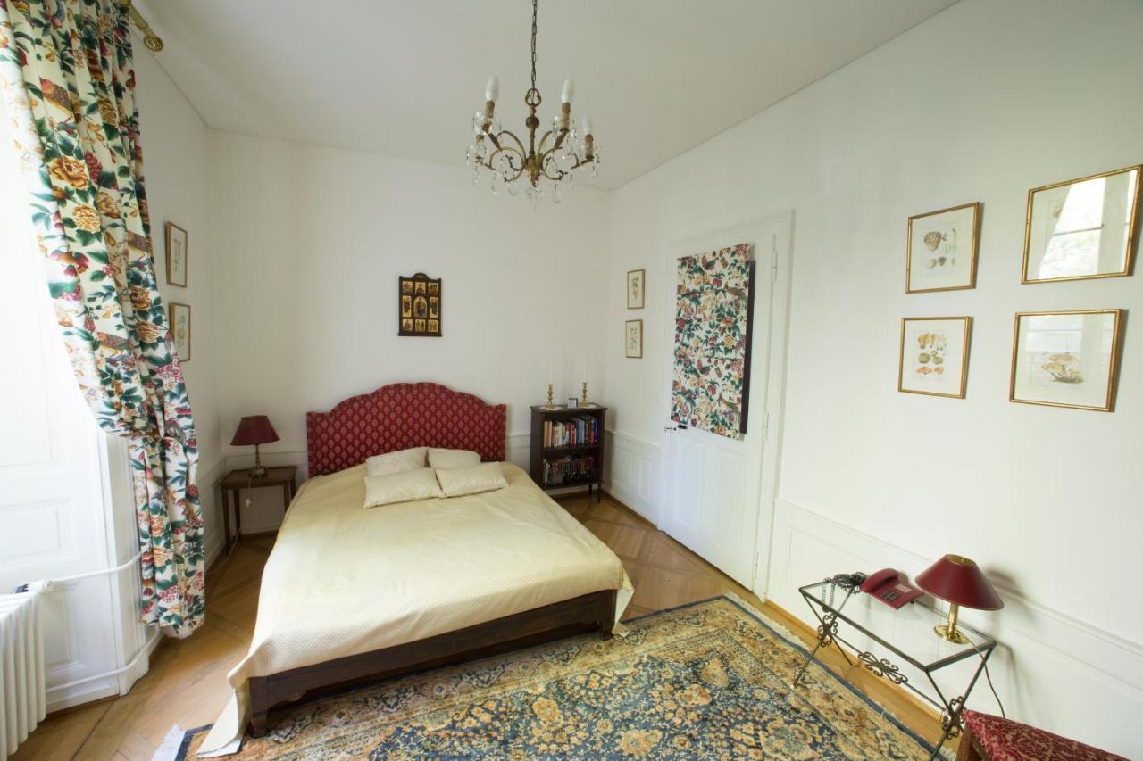 Maison Suchard, Tradition & Elegance In The Jura Couvet Exterior photo